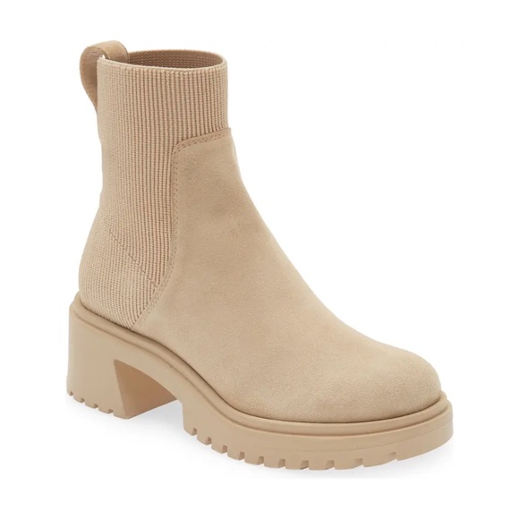 Steve Madden Shoes - New Steve Madden Holley Ribbed Lug Sole Sock Boots